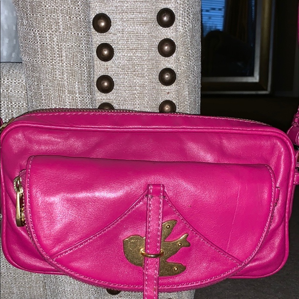 MARC by MARC JACOBS Dark Pink Crossbody w Dove